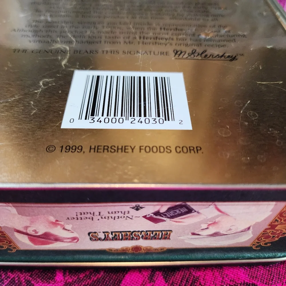 Vintage 1999 Hershey's Milk Chocolate Tin. EUC.